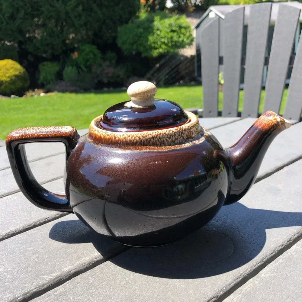 Vintage Pfaltzgraff brown drip glaze teapot MCM